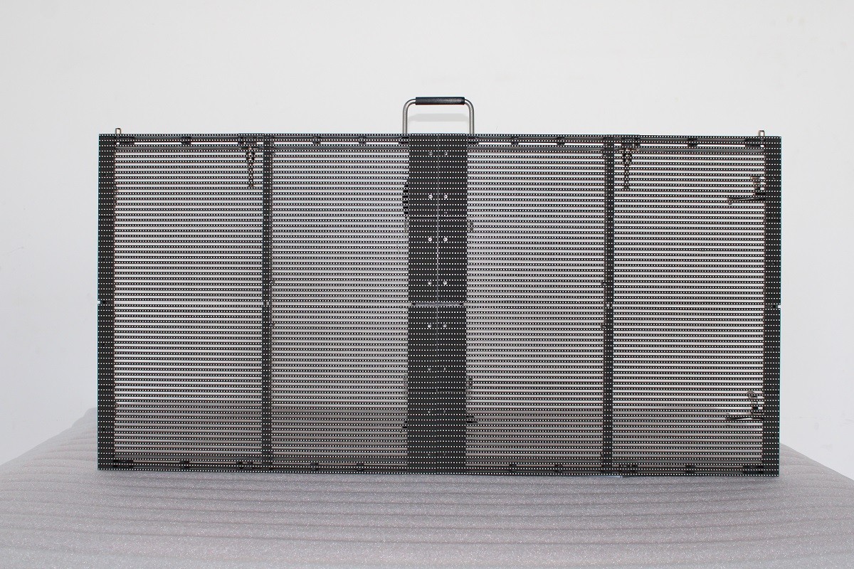 200W 3840Hz Transparent Glass AVOE LED Display Outdoor Curtain Screens