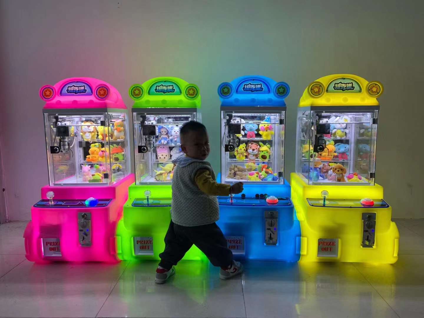 110V/220V Voltage Mini Doll Claw Machine Plush Toy for Kids Operated System Coin-Operated
