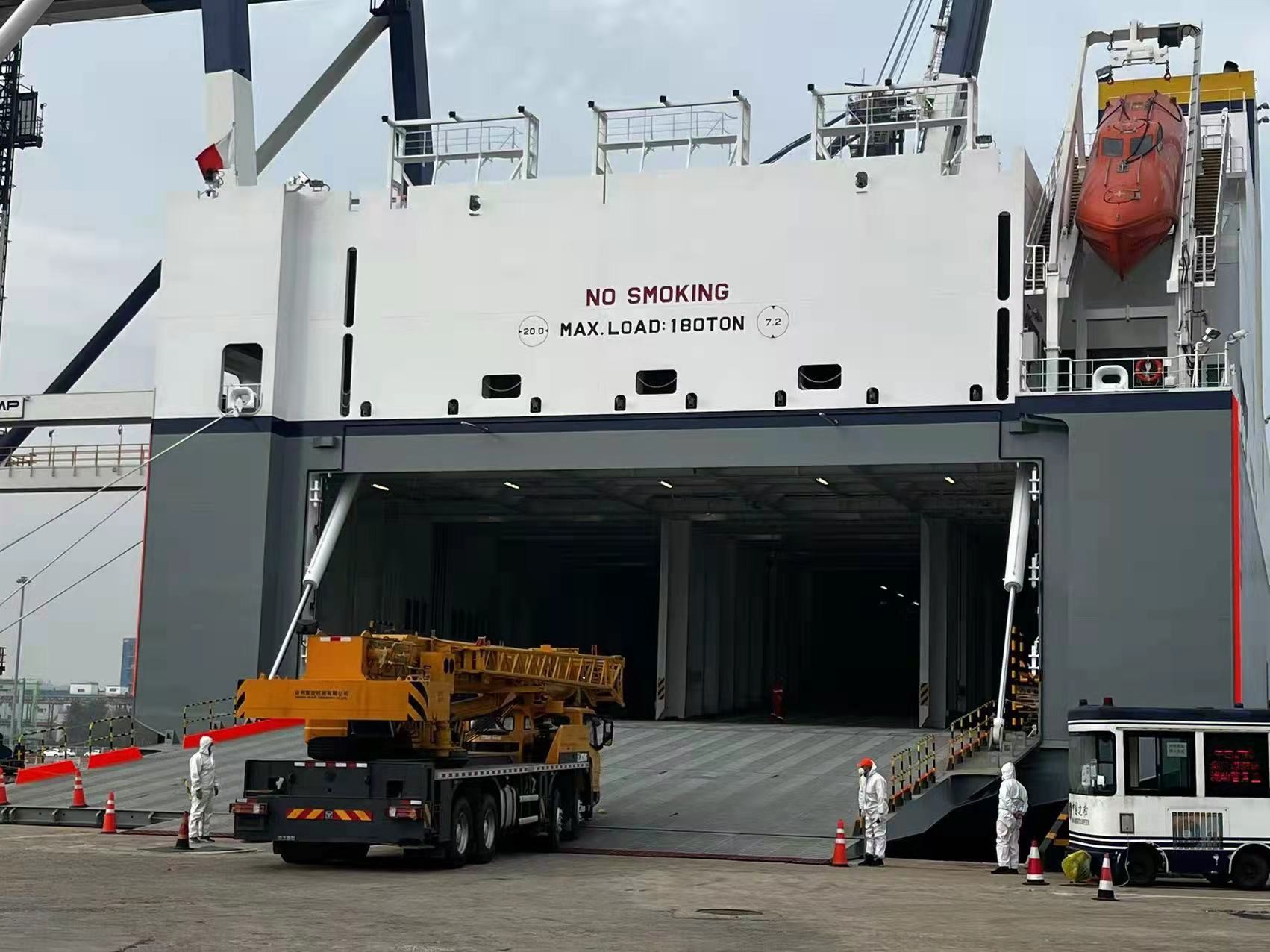 From China To New Zealand Roll On Roll Off Vehicle Shipping / Roro Shipping Services