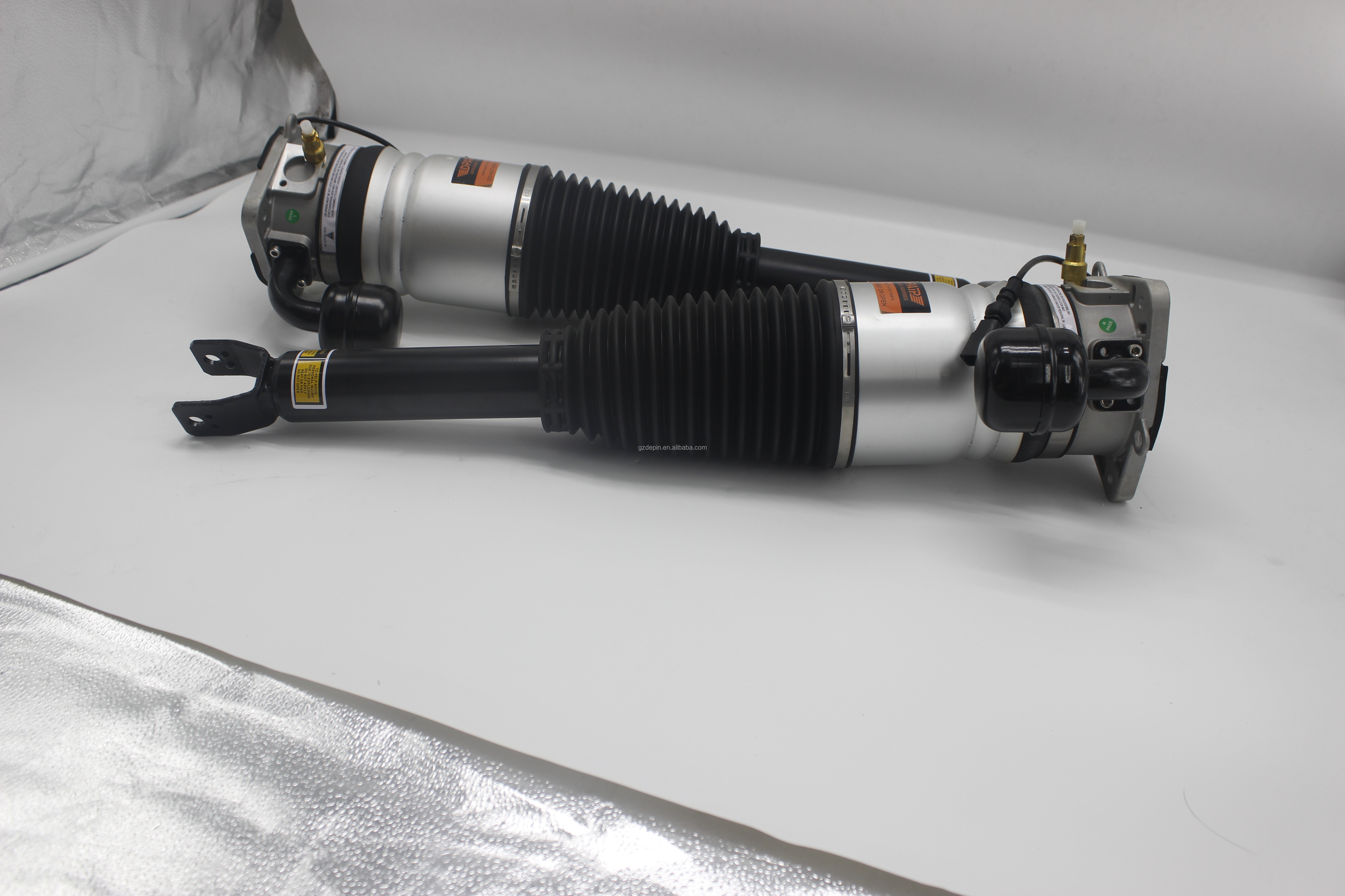 OE Standard Air Suspension Shock Absorber 3W5616001 3W5616002 for Bentley Gallop Continental GT