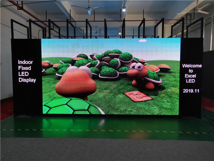 P3 P4 Magnetic IP40 1000nits Fixed LED Display EMC For Meeting Room