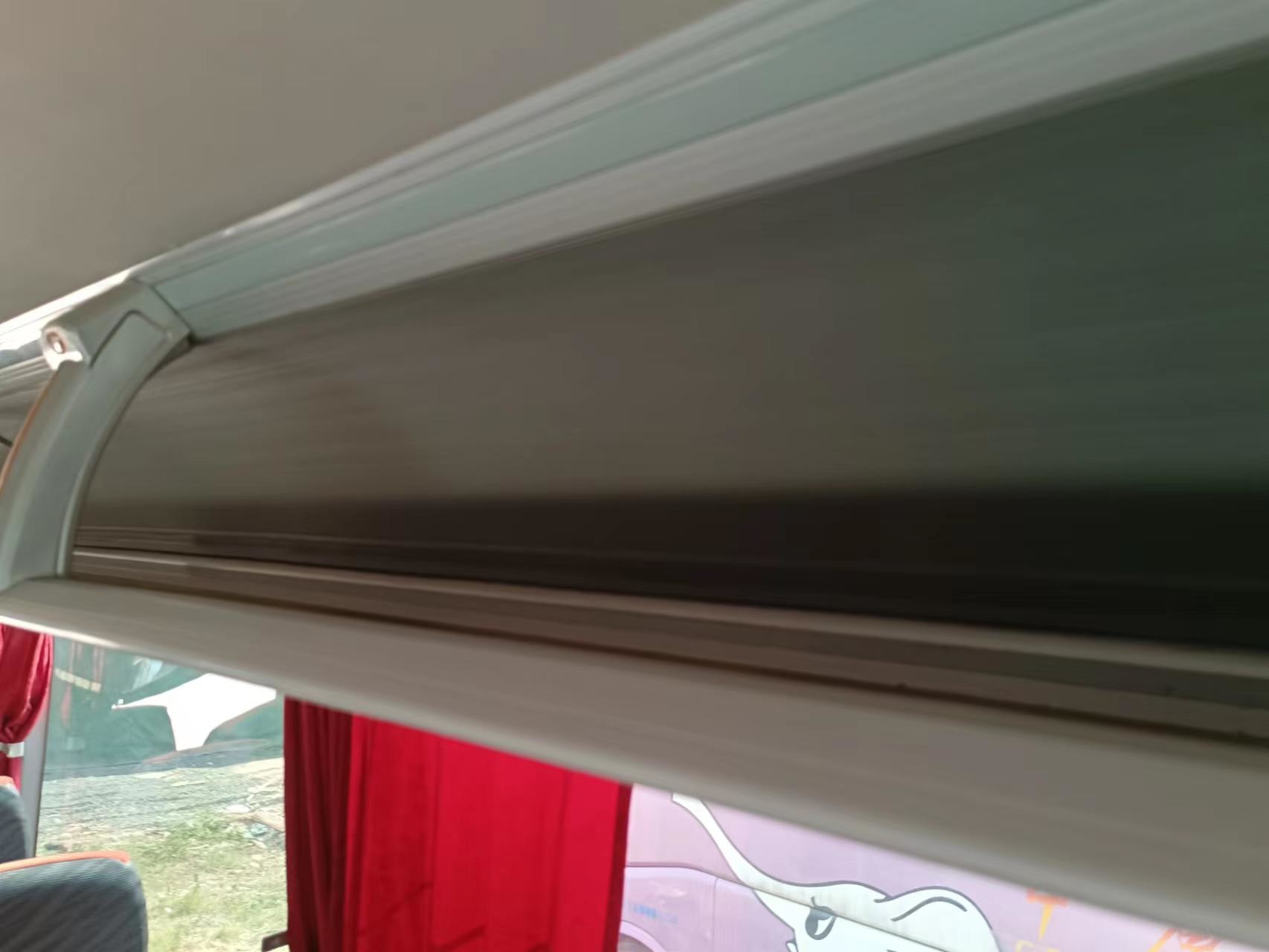 53 Seats RHD LHD Used Coach Buses Rear Engine Yutong Zk6122 Weichai WP.10 247kw Double Doors