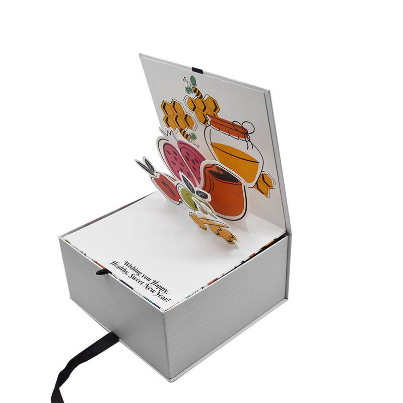 Customize Luxury Gift Boxes With Glossy Matte Lamination Surface Handling