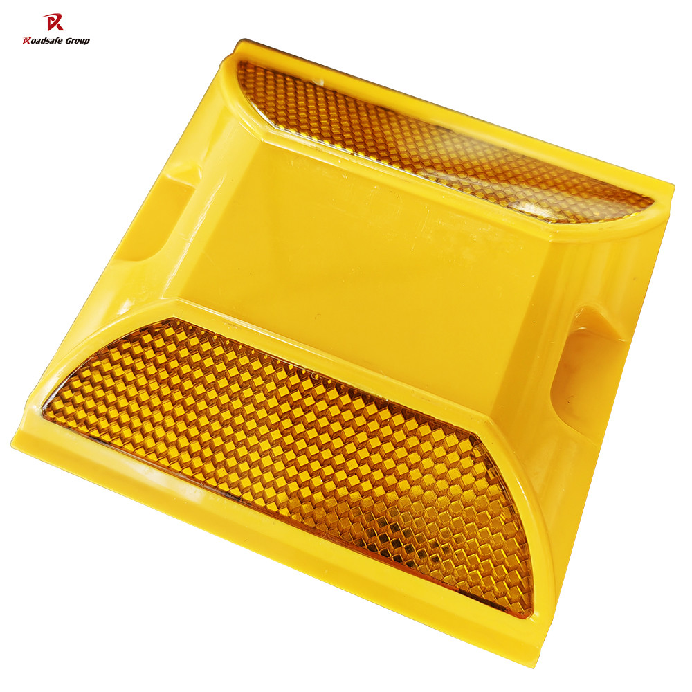 Refletive Yellow Plastic Cat Eye Reflective Sand Filled Road Studs Raised Pavement Marker