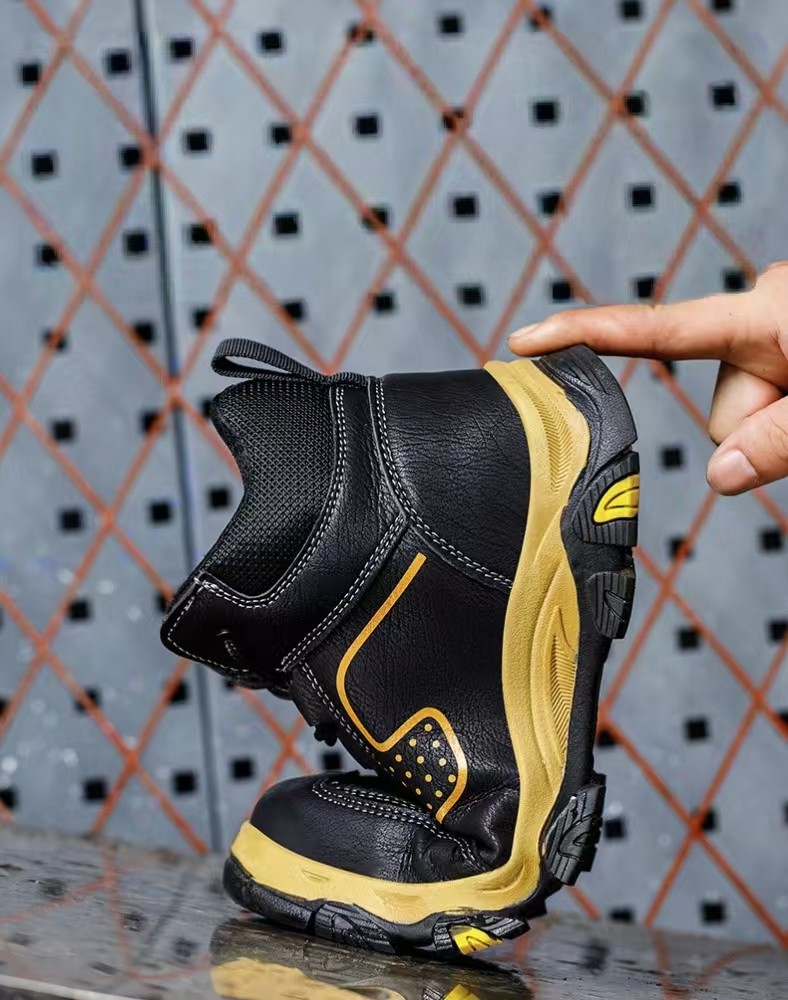 Winter Safety Work Boots Thickened Fleece Lining