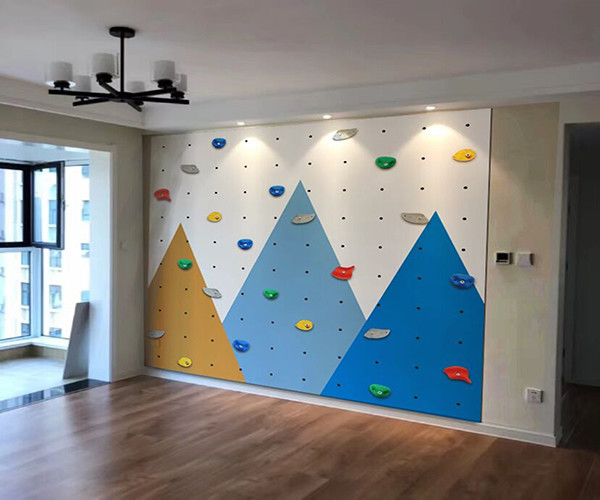 Mixed Color Wooden Rock Climbing Wall Plywood Material Auto Belay System