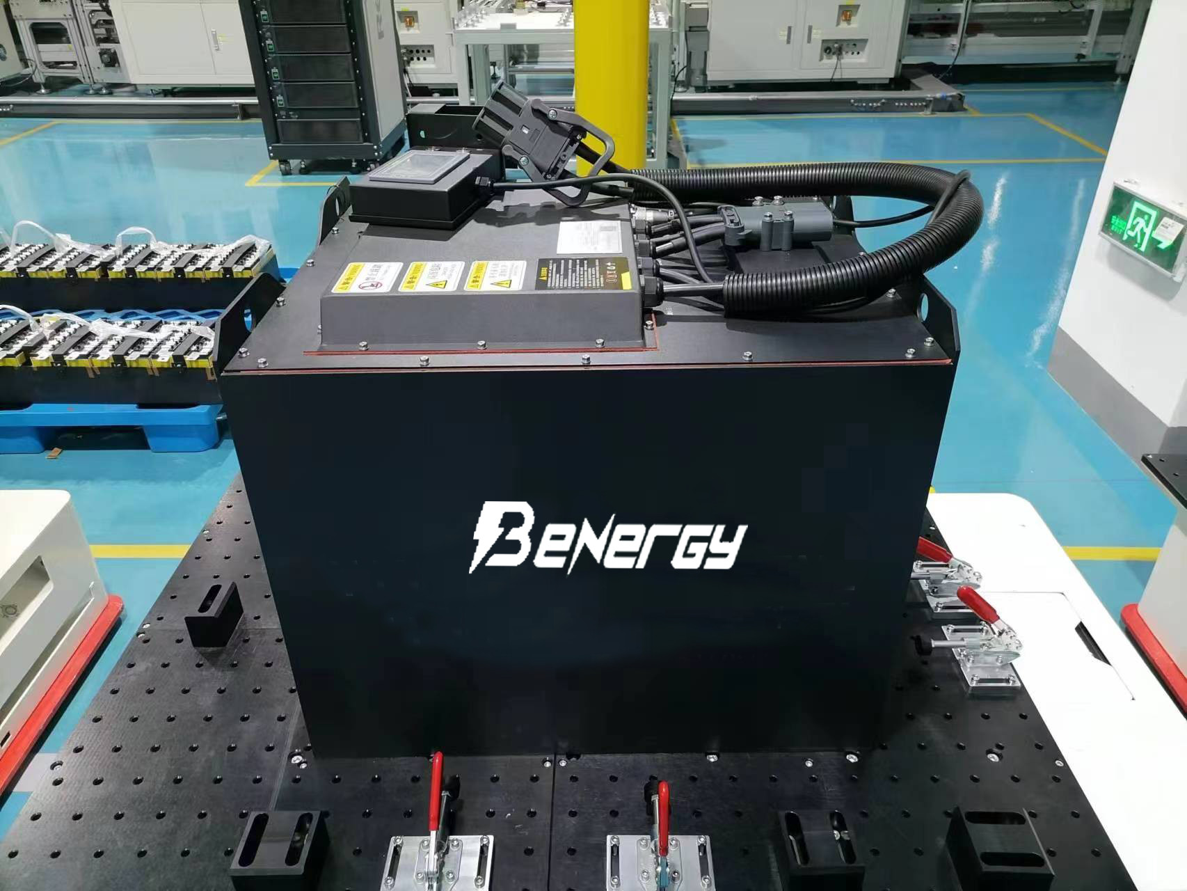 Benergy Faster Charging 48V 460AH Rechargeable Forklift Lithium LiFePO4 Battery Pack For TOYOTA Electric Forklift Traction With External Didplay BMS