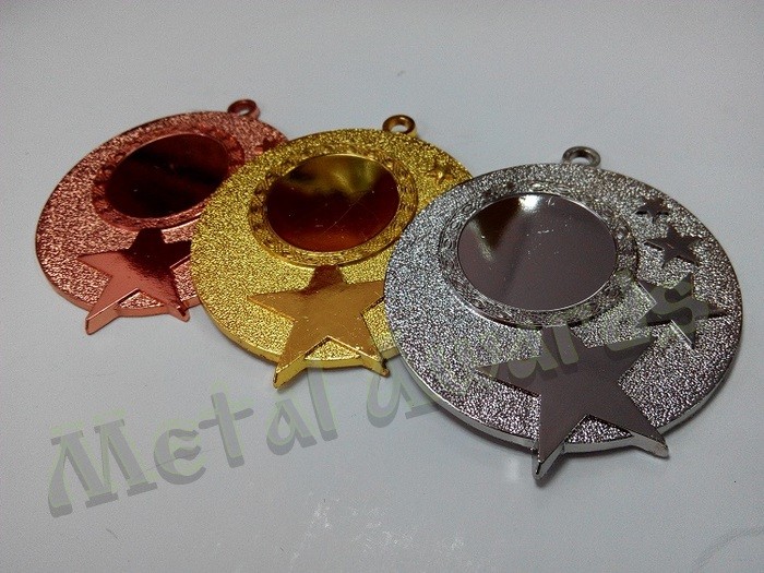 Die Struck Process Custom Engraved Medals With Star Logo None Attachment