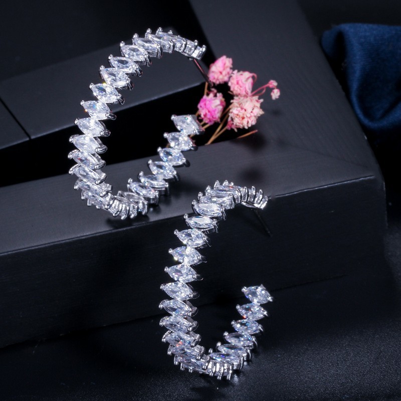 Cubic Zirconia Earrings for Women Engagement Wedding Luxury Inlay Brilliant CZ Stone Earring Jewelry