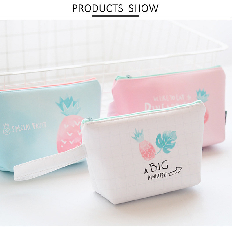 Eco Friendly Zipper Closure Pineapple PU Cosmetic Bag