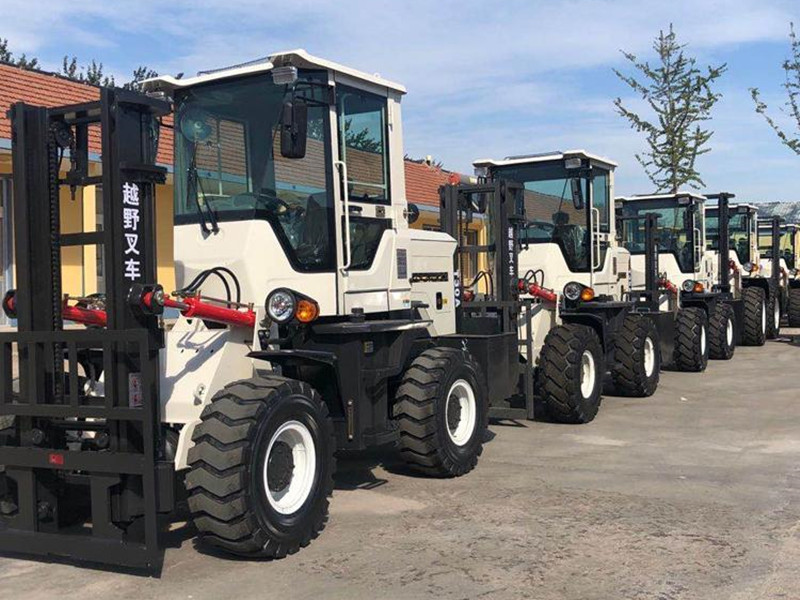 Lifting Machinery Rough Terrain Forklift 3ton Off Road Forklift ET30A Outdoor Forklift