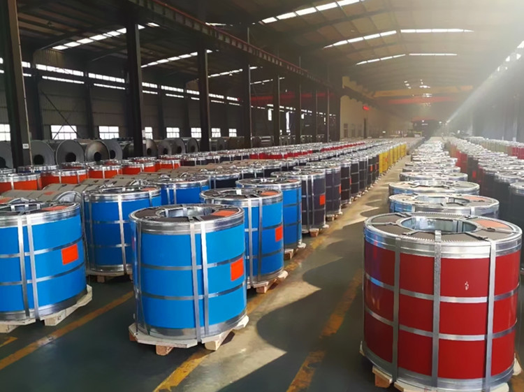 PPGI Prepainted Galvanized Steel Coils Red Color Coated 1000 - 1500mm TISCO
