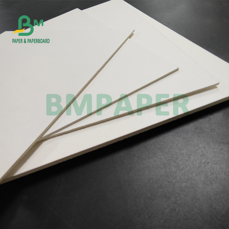 2MM Uncoated Coaster Paper Board For Restaurant Water Absorption 17'' x 22"