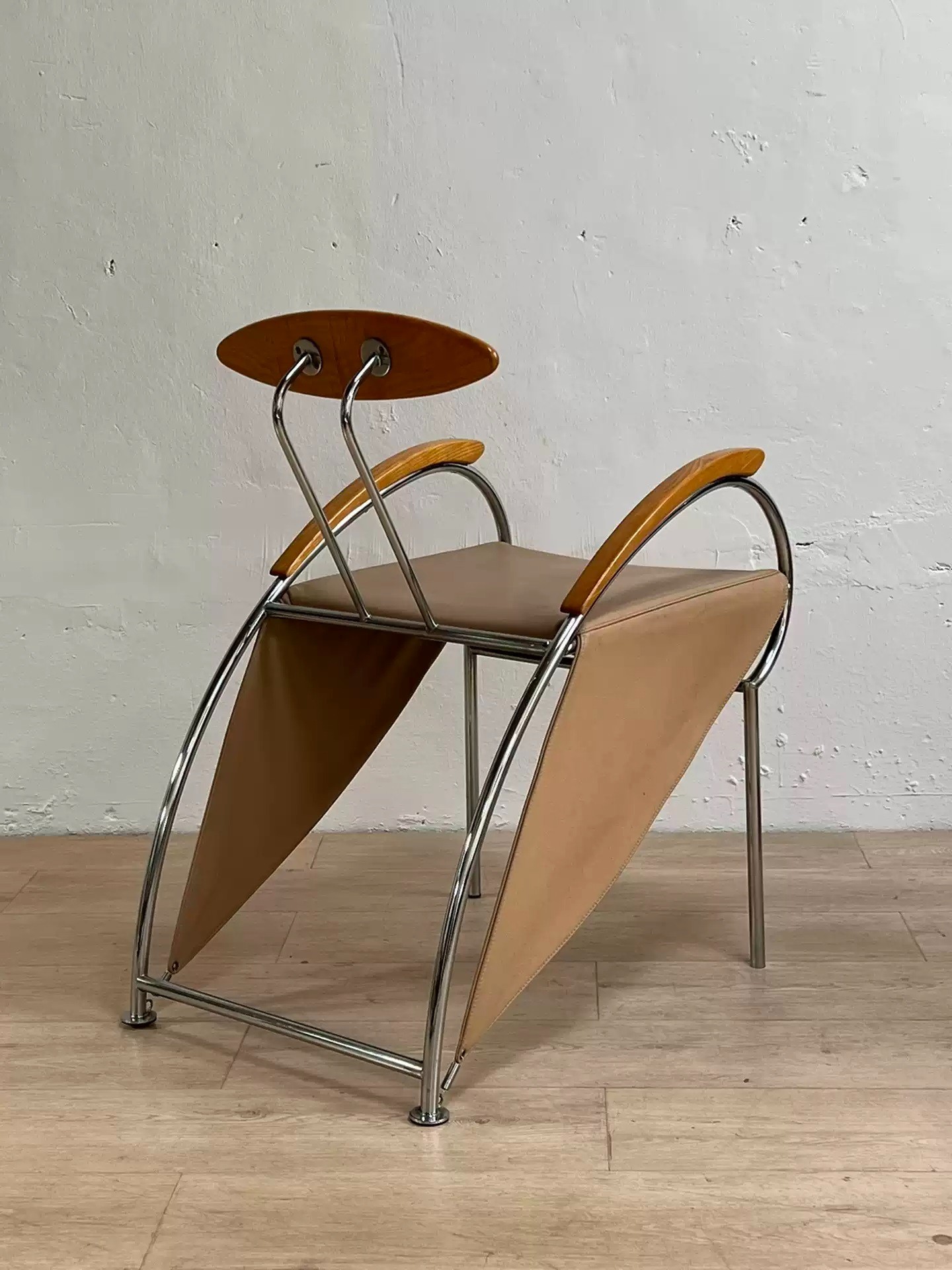 Junior Art Style Armchair Lounge Leisure Office Chair Designer Model