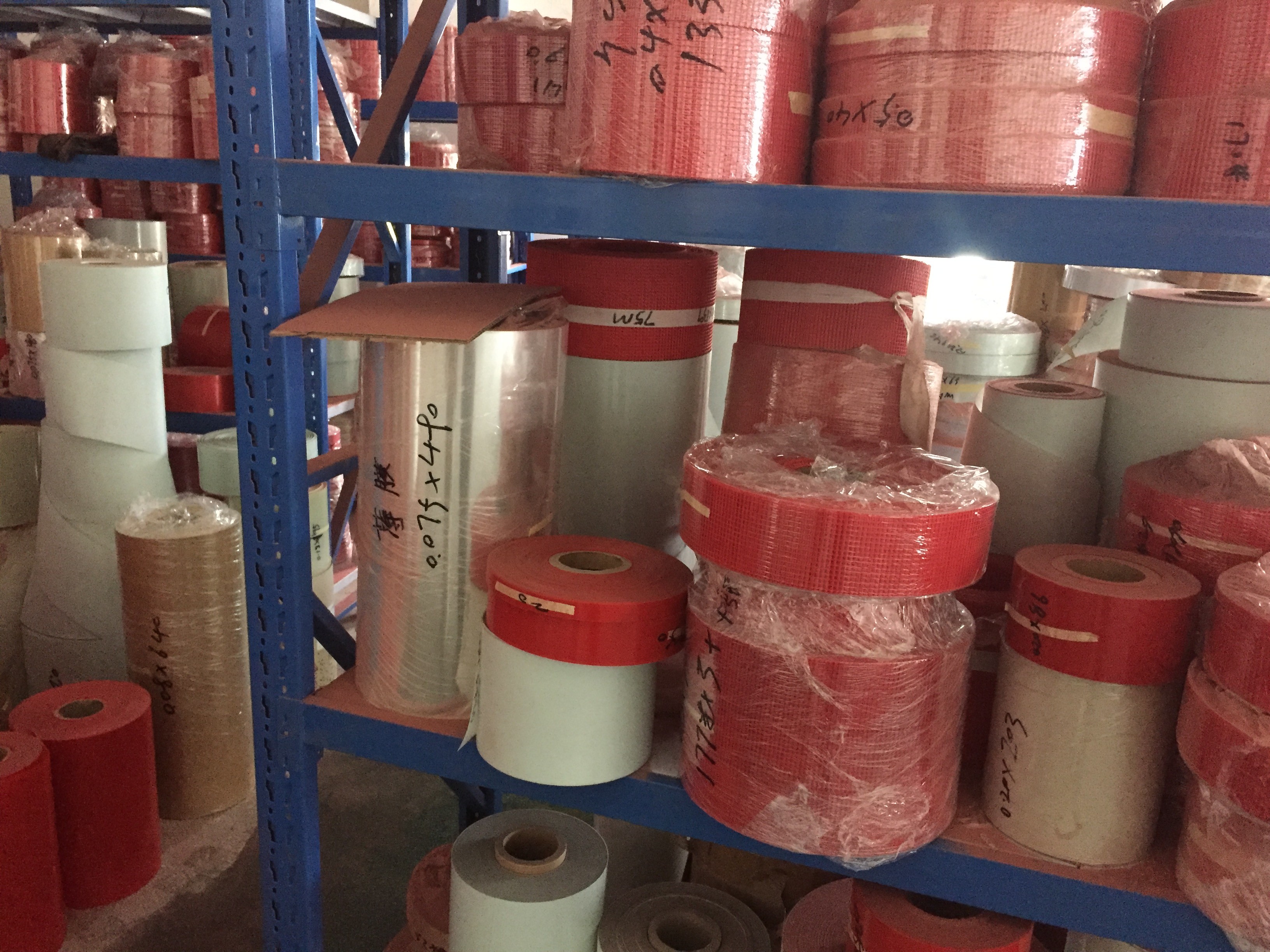 Polishing Non Woven Polyester Fiber , Durable Fiberglass Insulation Netting