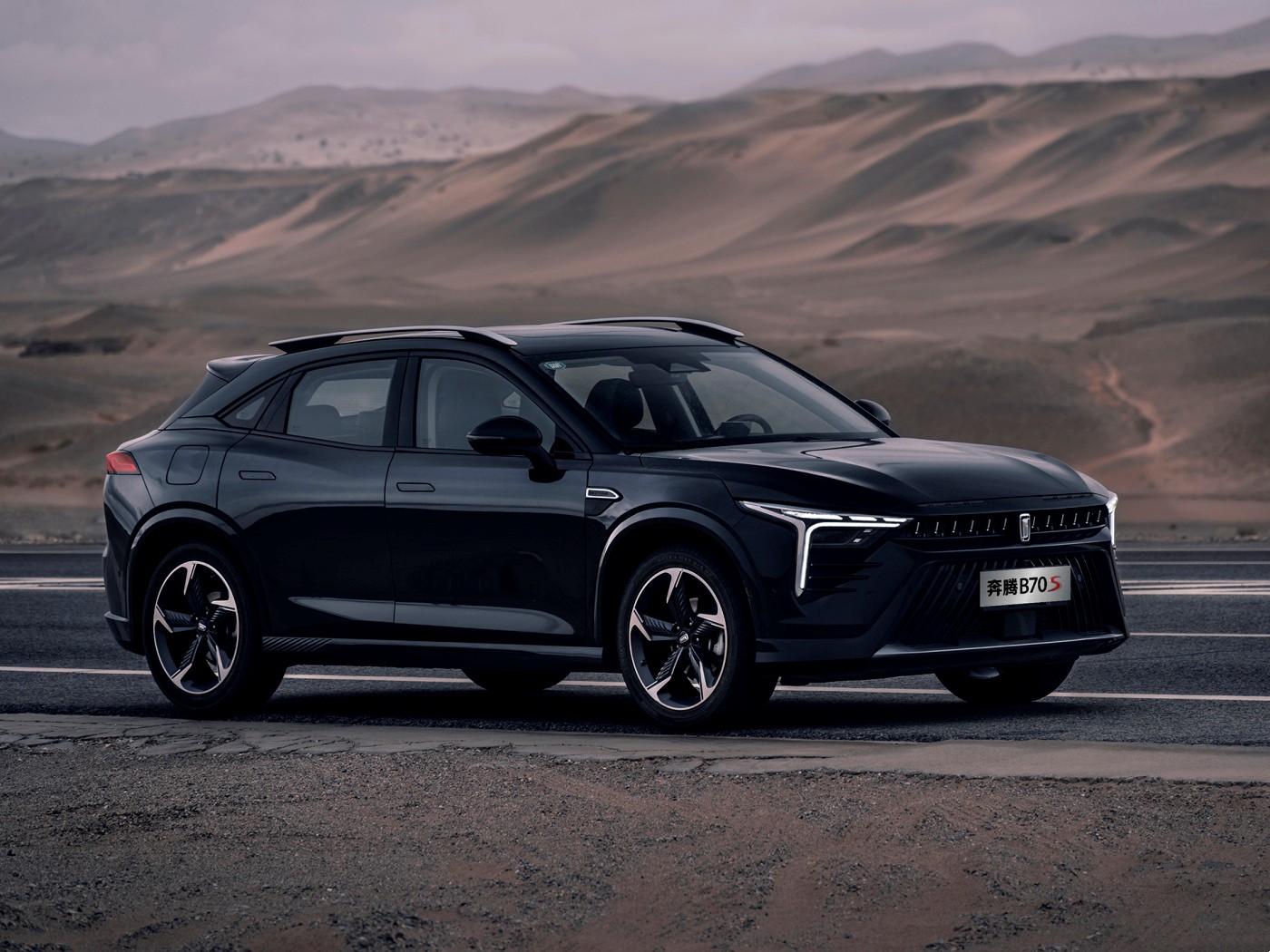 2023 's Most Popular Besturn B70S 1.5T Universal Defender SUV with Panoramic Sunroof Left Steering