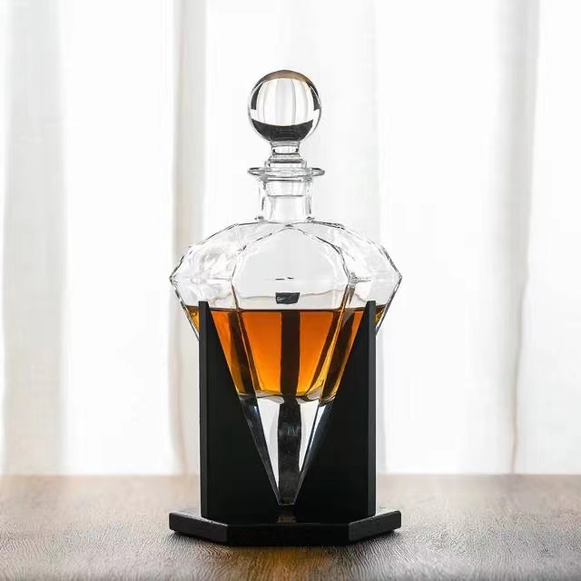 Unique 350ml 500ml 25oz 750ml Transparent Glass Wine Bottle OEM ODM