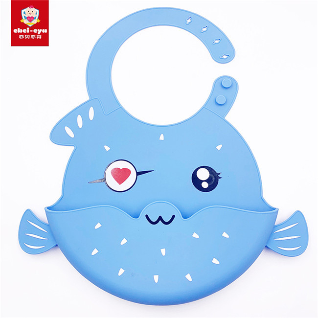 Comfortable Touch Silicone Baby Bibs , Boys Waterproof Bibs Keep Cloth Clean