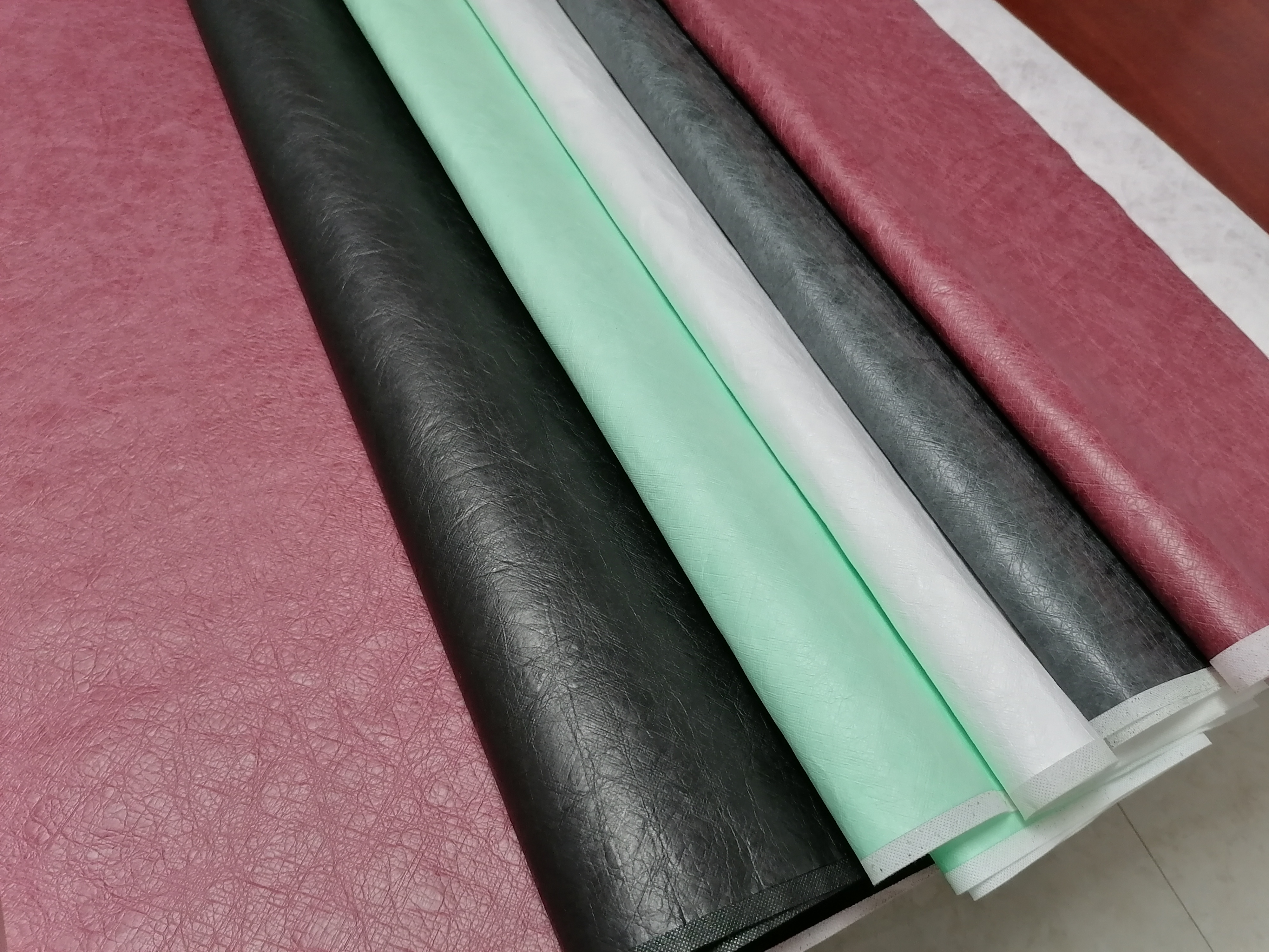 Recycled Soft Waterproof Tyvek Paper Roll With PU Material Coated