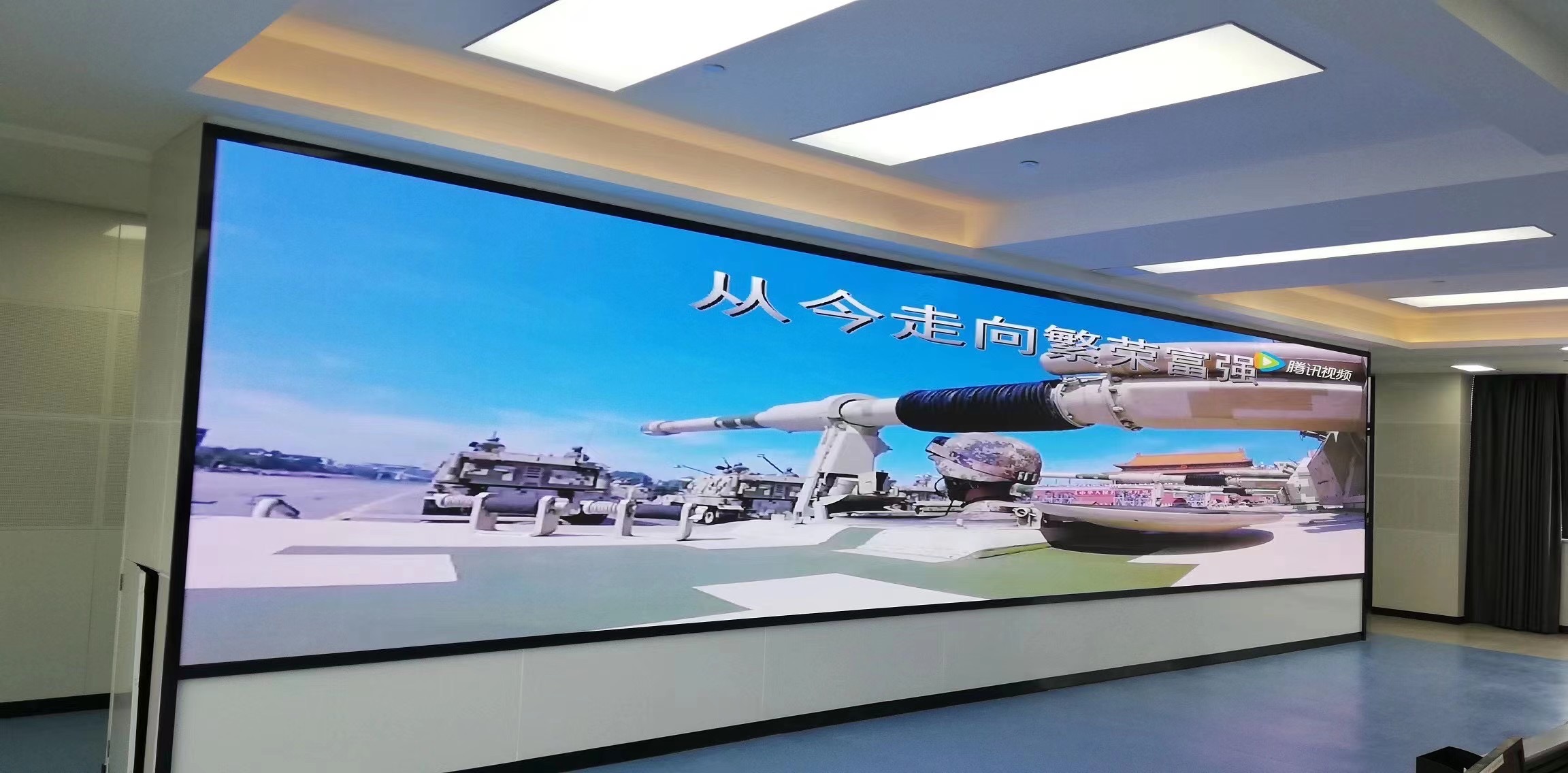 2K 4K 8K UHD Indoor Led Display Screen P0.9 P1.2 P1.5 P1.8 Backup Signal