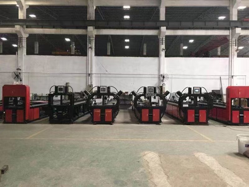 6 Meter Automatic Professional Equipment For Precision Punching And Shear Of Steel And Wood Furniture
