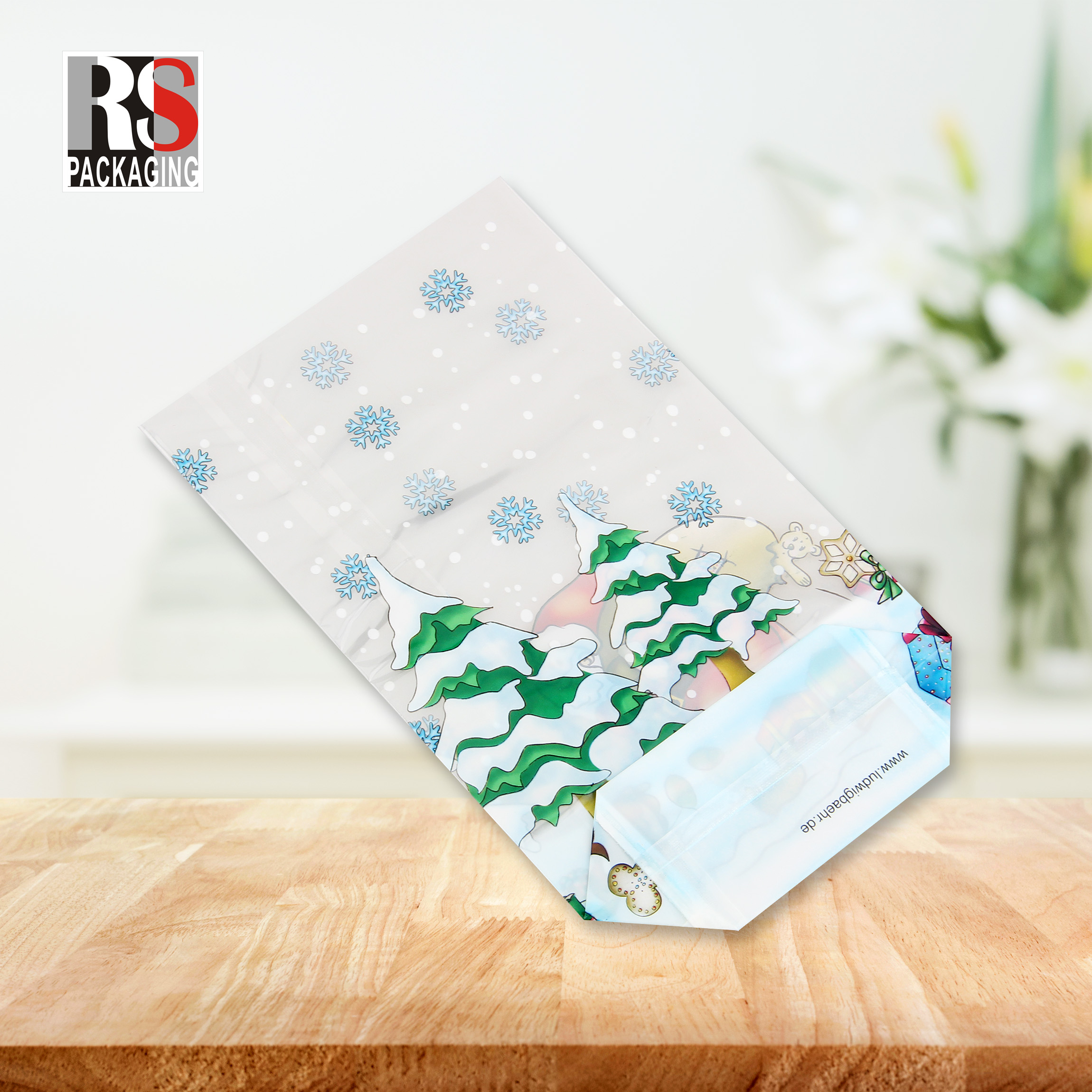 Custom Printing Square Bottom Stand Up Plastic Bags For Candy Coffee Tea Packaging
