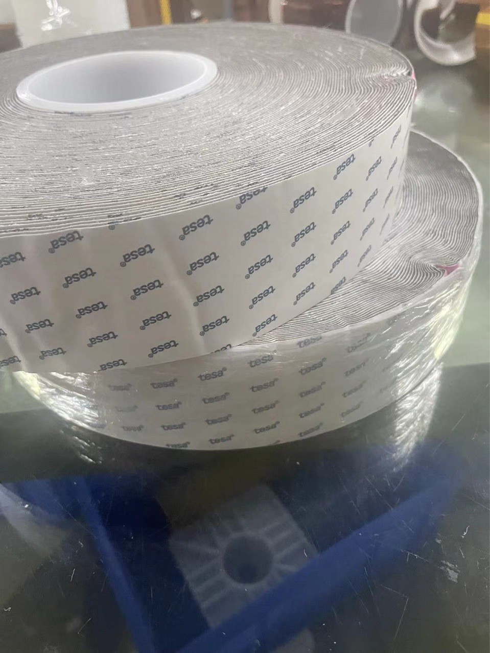 TESA 60246/60248 Grey Conductive Xyz Direction Self-adhesive Foam Tape