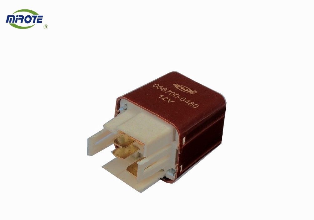 High Power Toyota 12v 40 Amp 4 Pin Relay , Automotive Electrical Relay No Sealed 90987-04002 056700-6780 85913-30020