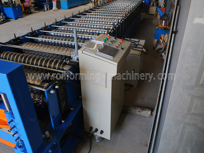 0.45mm Roof Panel Forming Machine With Manual Decoiler
