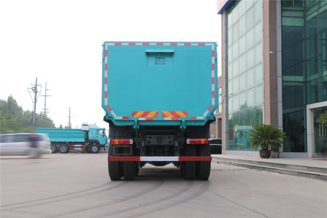 6x4 SINOTRUK HOWO Tipper Truck 371hp 18 Cubic Meters / 10 Wheel Dump Truck