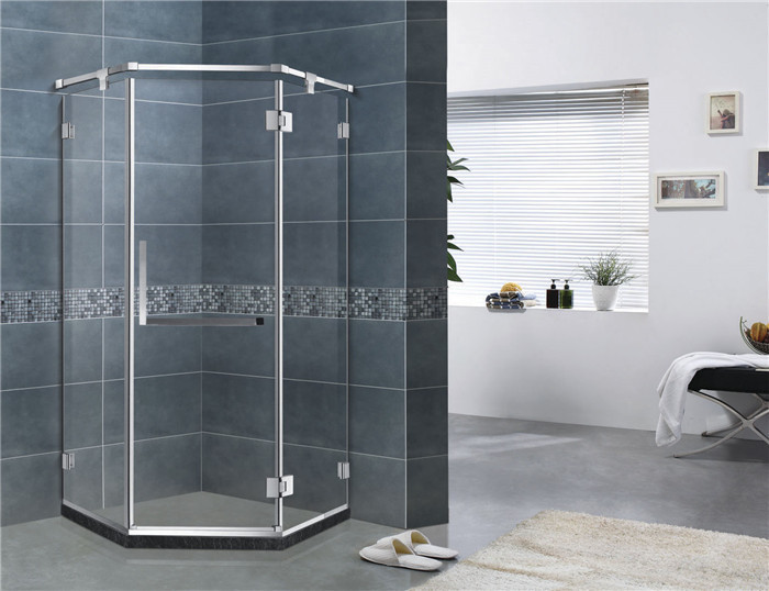 Mirror Color Diamond Glass Shower Enclosures Frameless With Stainless Steel Support Bar