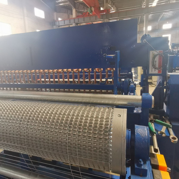 Galvanized Plc Wire Mesh Welding Machine For Diameter 1.4-2.6mm