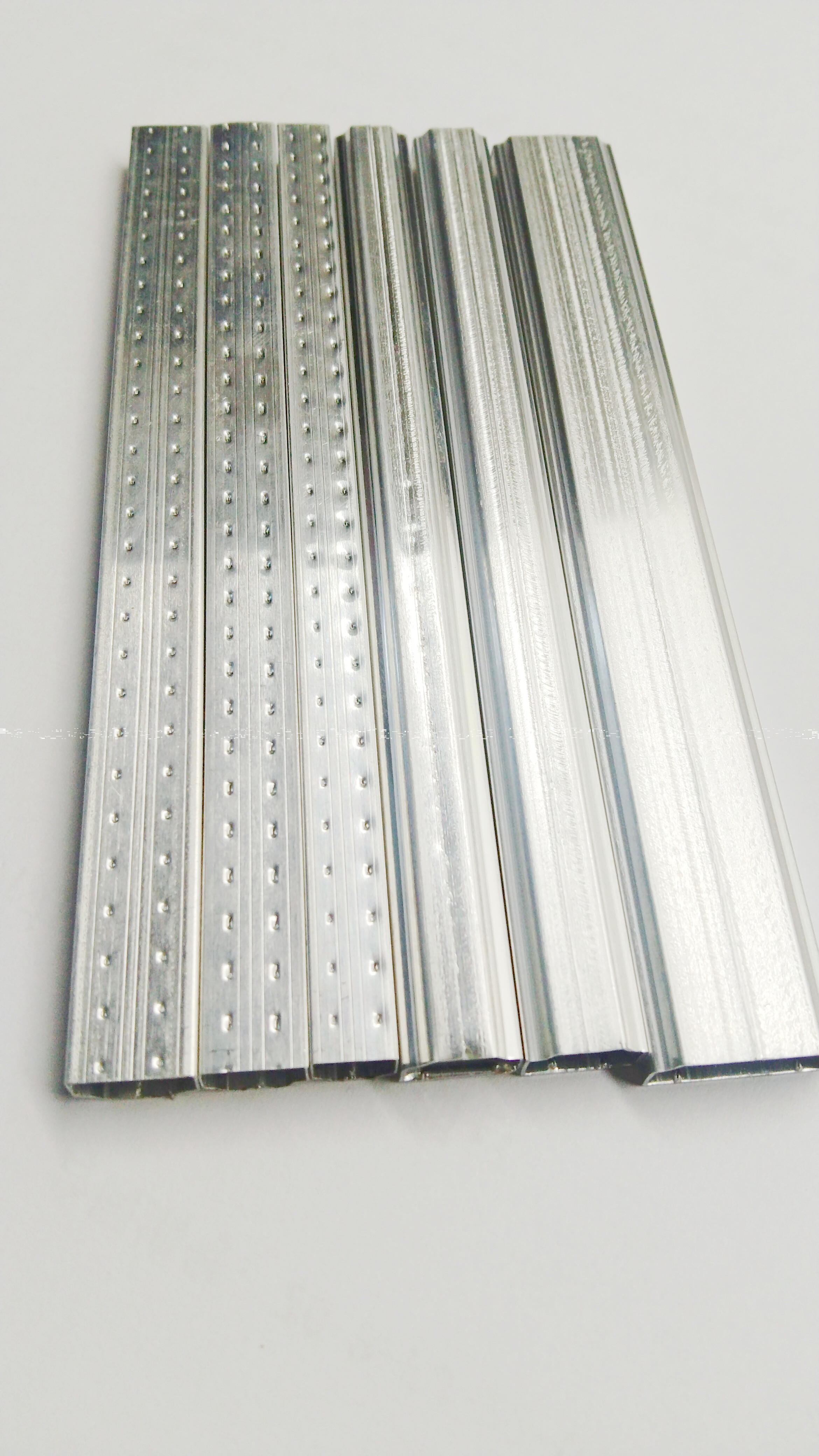 Smooth Surface Anodizing Aluminum Spacer Bars Customized Weight Size And Width