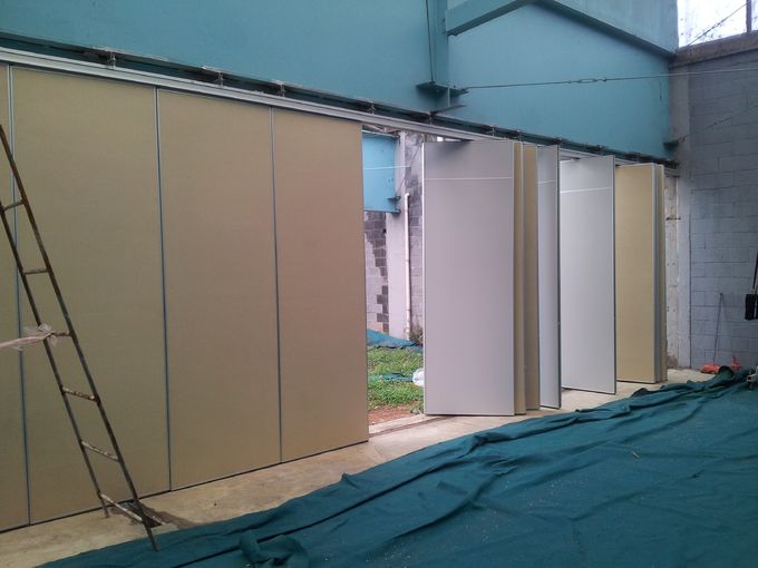 Mirror Surface Acoustic Room Dividers Folding Wall Partition Fire Proof Partition For Room Division