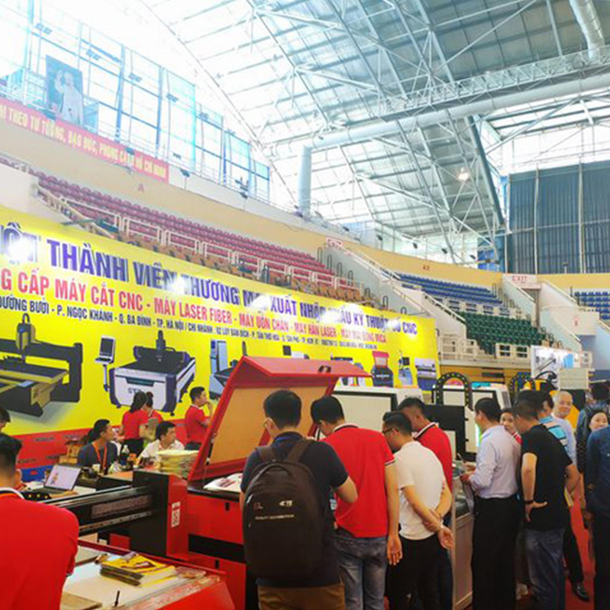 CNC Aluminum Channel Letter Bending Machine Ideal For Corporate Letter Signs