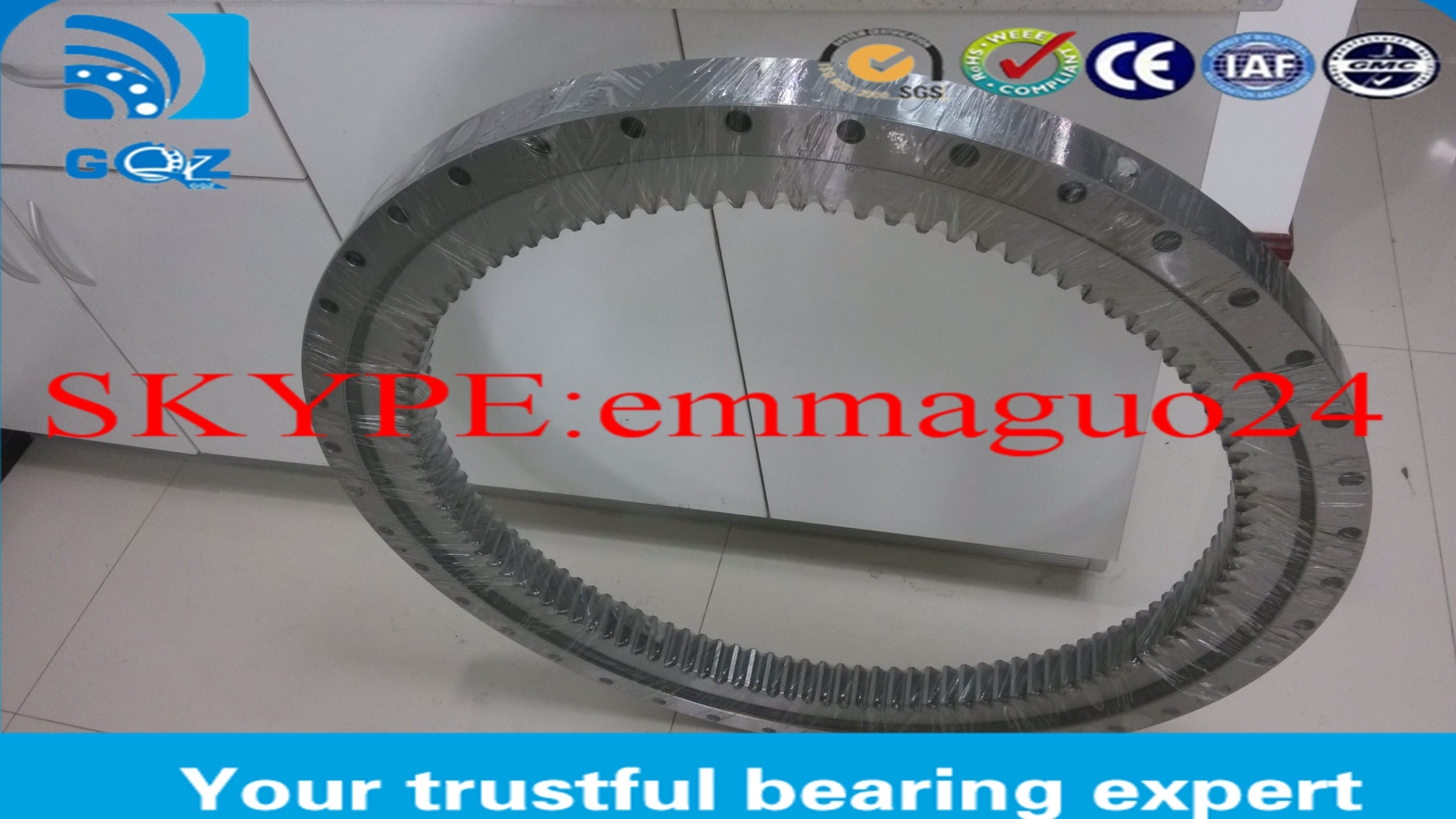 Triple Row Slewing Ring Bearing 06 1116 00 slewing ring bearing 1289.5*984*114