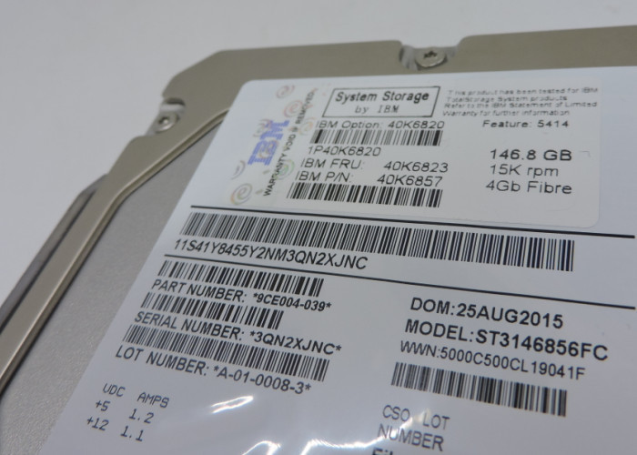 40K6823 40K6820 23R1776 2.5 Inch SAS Drives , IBM Hard Drive 146G 15K FC DS4300/4700