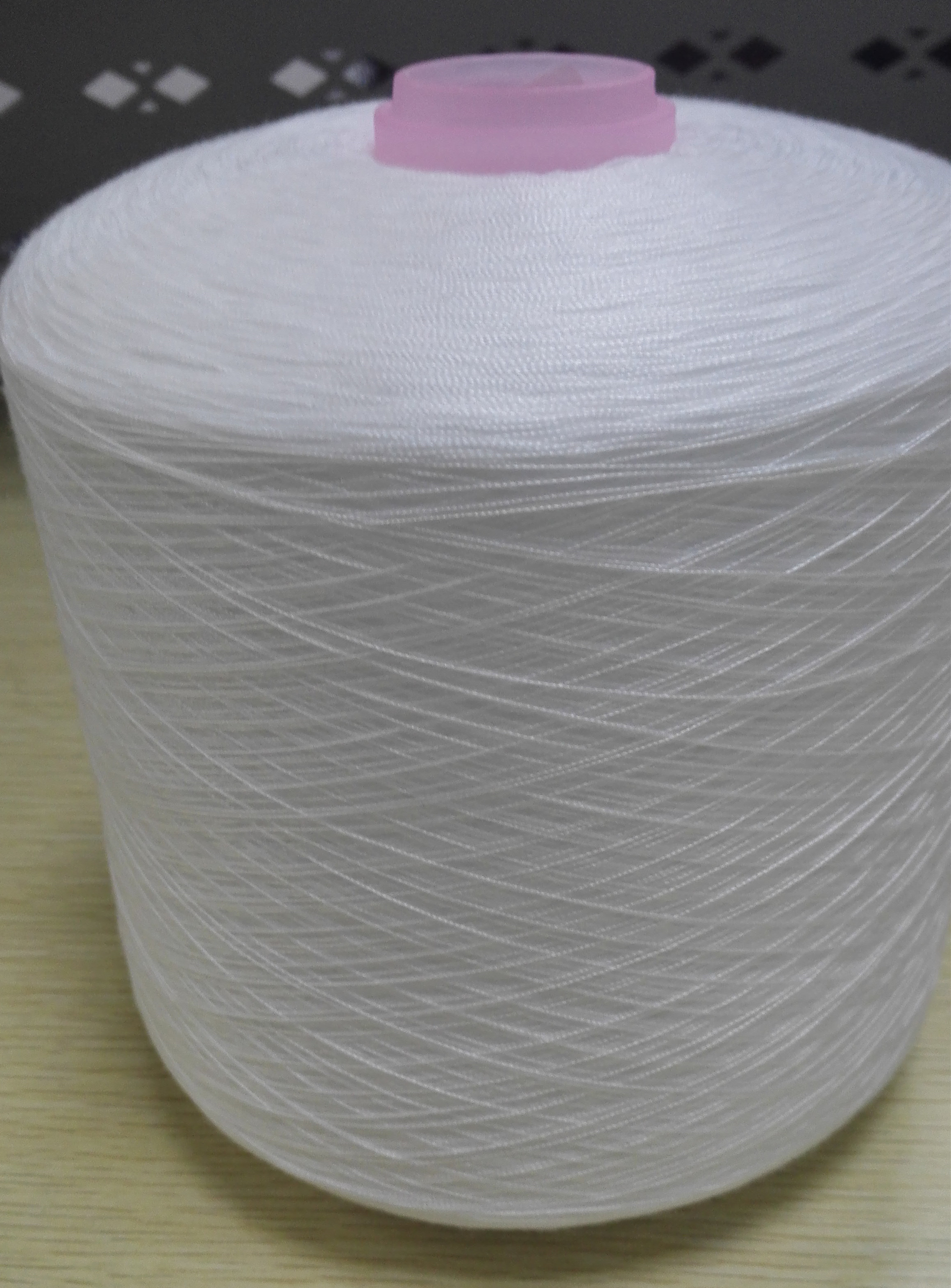 Raw White Yarn Anti Pilling 40/2 402 502 302 Polyester Yarn