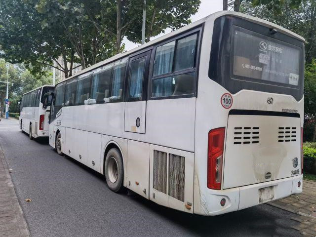 Kinglong Bus XMQ6112 2016 Year Airbag Chassis Diesel Engine 11m Length Big Compartment