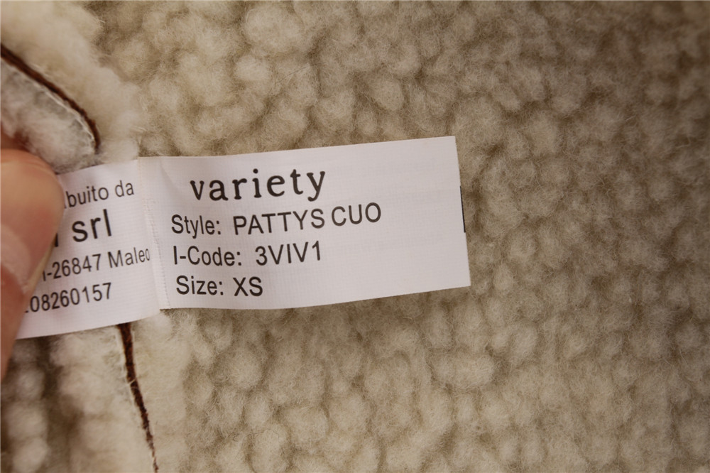 Lady's Sueded Sherpa coats, Women's sueded jacket , very cool quality, stocks