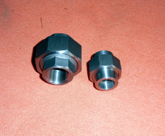 90DEG 45DEG Forged Steel Elbow ASME B16.11 Elbow Cap Tee 3000LB Threaded SW