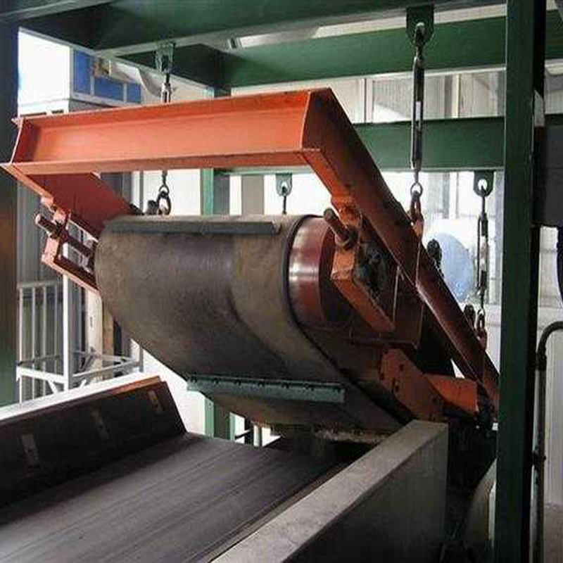 750 KG Permanent Belt Type Suspended Automatic Cleaning Conveyor Belt Iron Remover