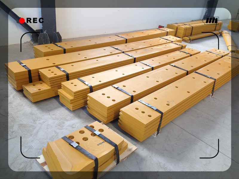 Heat Treatment D9 Bulldozer Cutting Edge Dozer End Bits High Strength