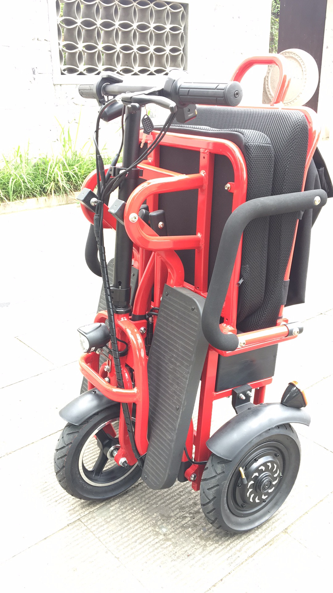 48V 10Ah Lithium Battery Folding Electric Tricycle Scooter for Adults Lightweight