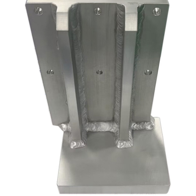 Service Welding Supply caters to welding businesses with advanced welding solutions at Advanced Welding Inc.