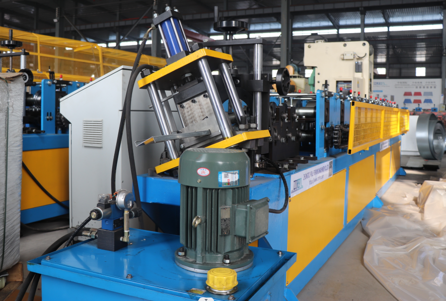 Cable ladder machines