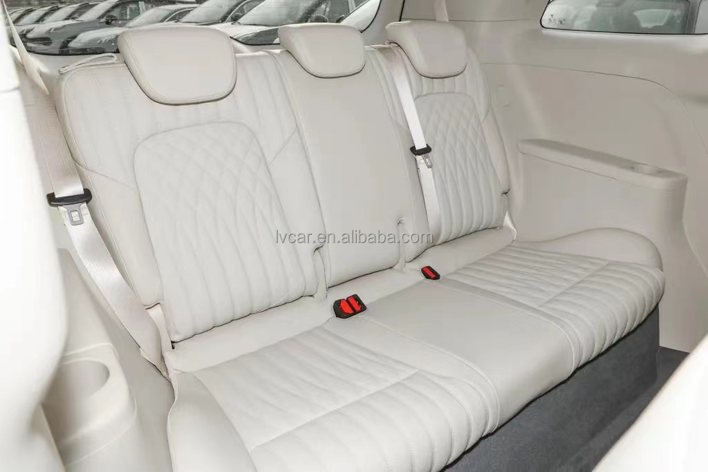 Voyah Dreamer Touch Screen Medium and Large Business Vehicles for 's Energy Market