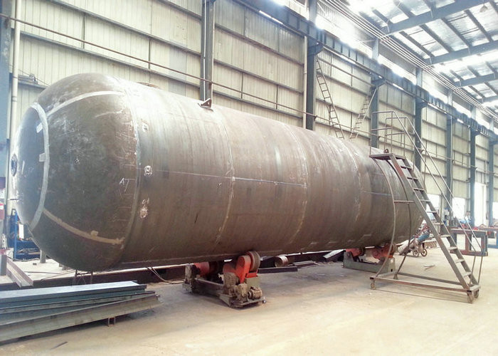 Tri Axles Tank Semi Trailer For 40000L- 48000L Liquid Ammonia Transport