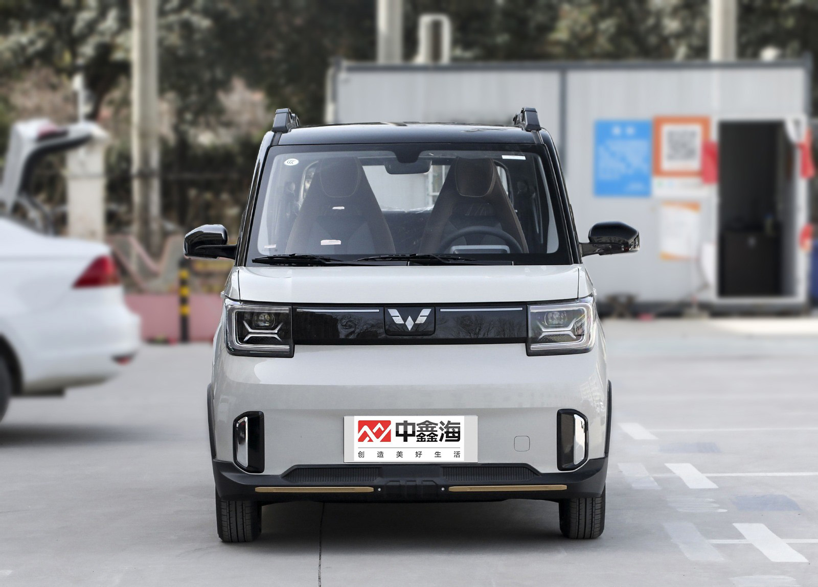 Automobile Hongguang MINIEV 2022 GAMEBOY 300km Play Coffee Lithium Iron Phosphate high speed electric cars luxury cars city use