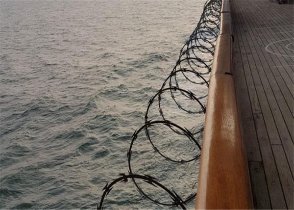 Fence CBT65 Razor Concertina Barbed Wire For United Kingdom Of 304 Stainless